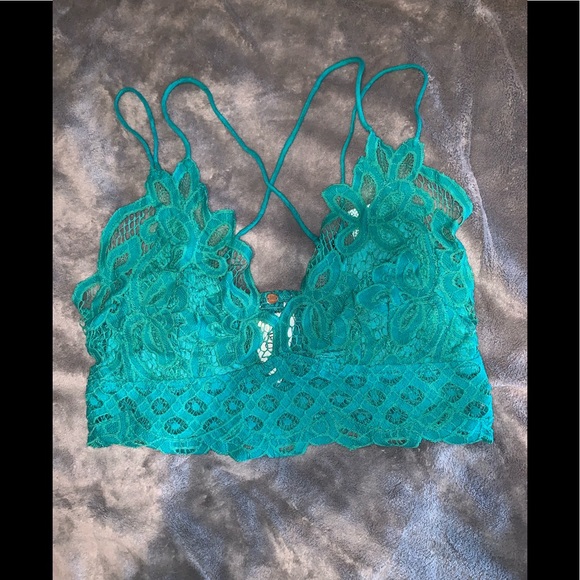 Free people bralette / Brand New with Tags/ so in - Picture 3 of 7